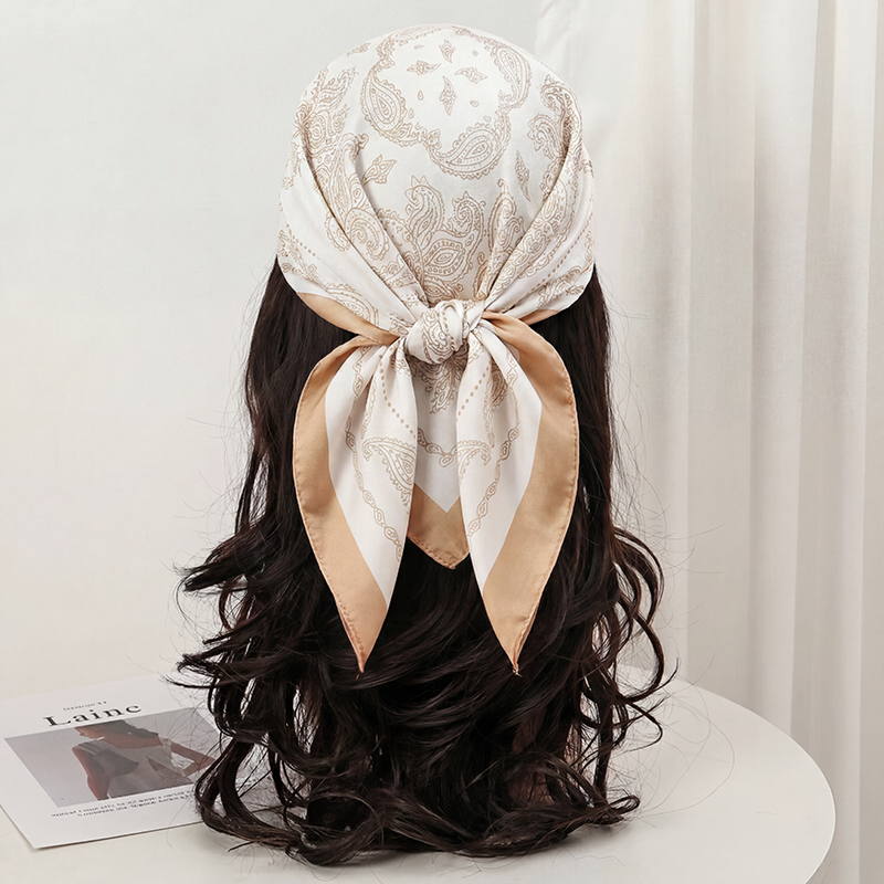 Vintage Beige Paisley Print Sq - Silk Neck Scarf reseña y precio